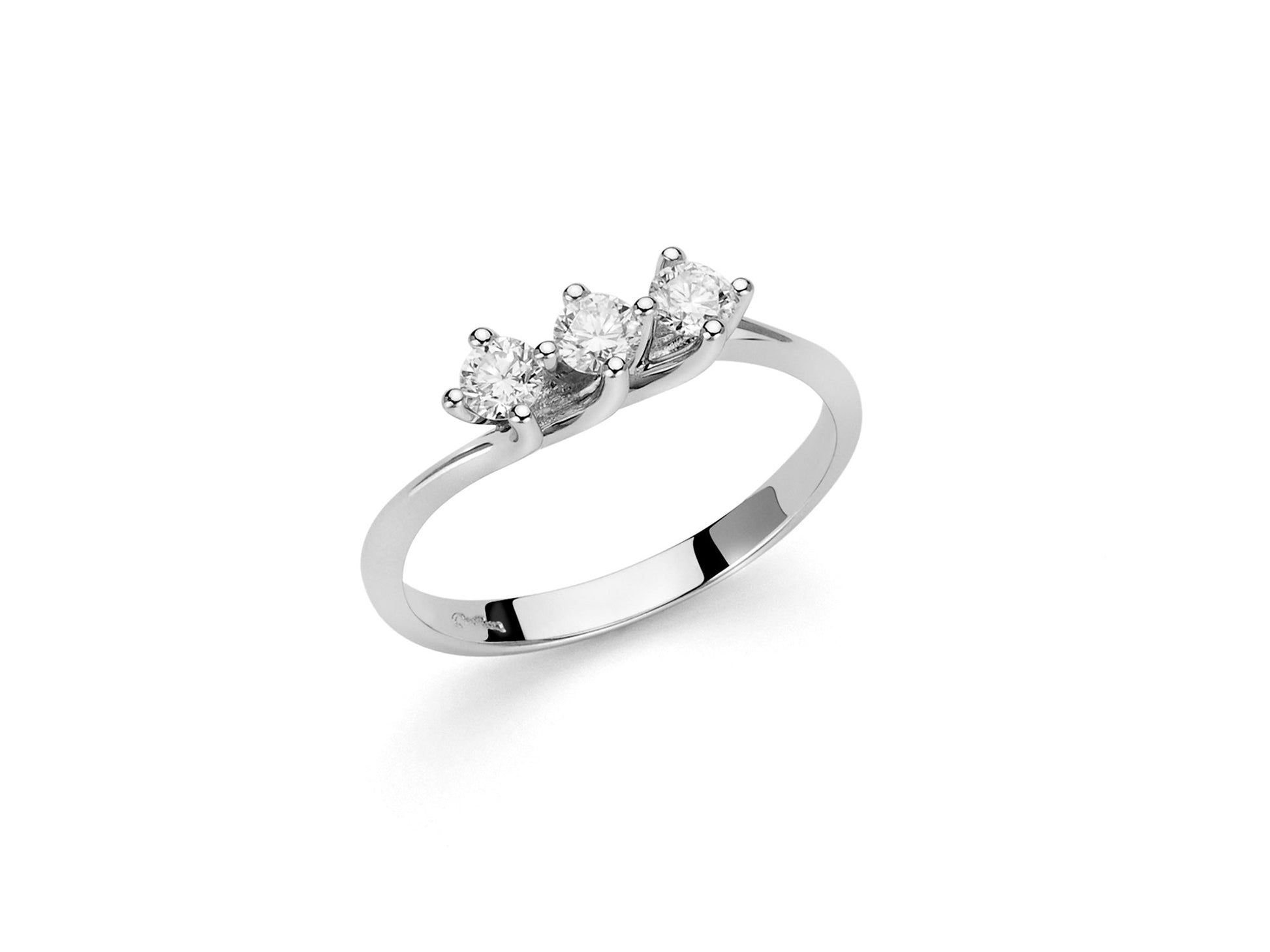Miluna | Anello Trilogy in Oro Bianco con Diamanti a Valentino