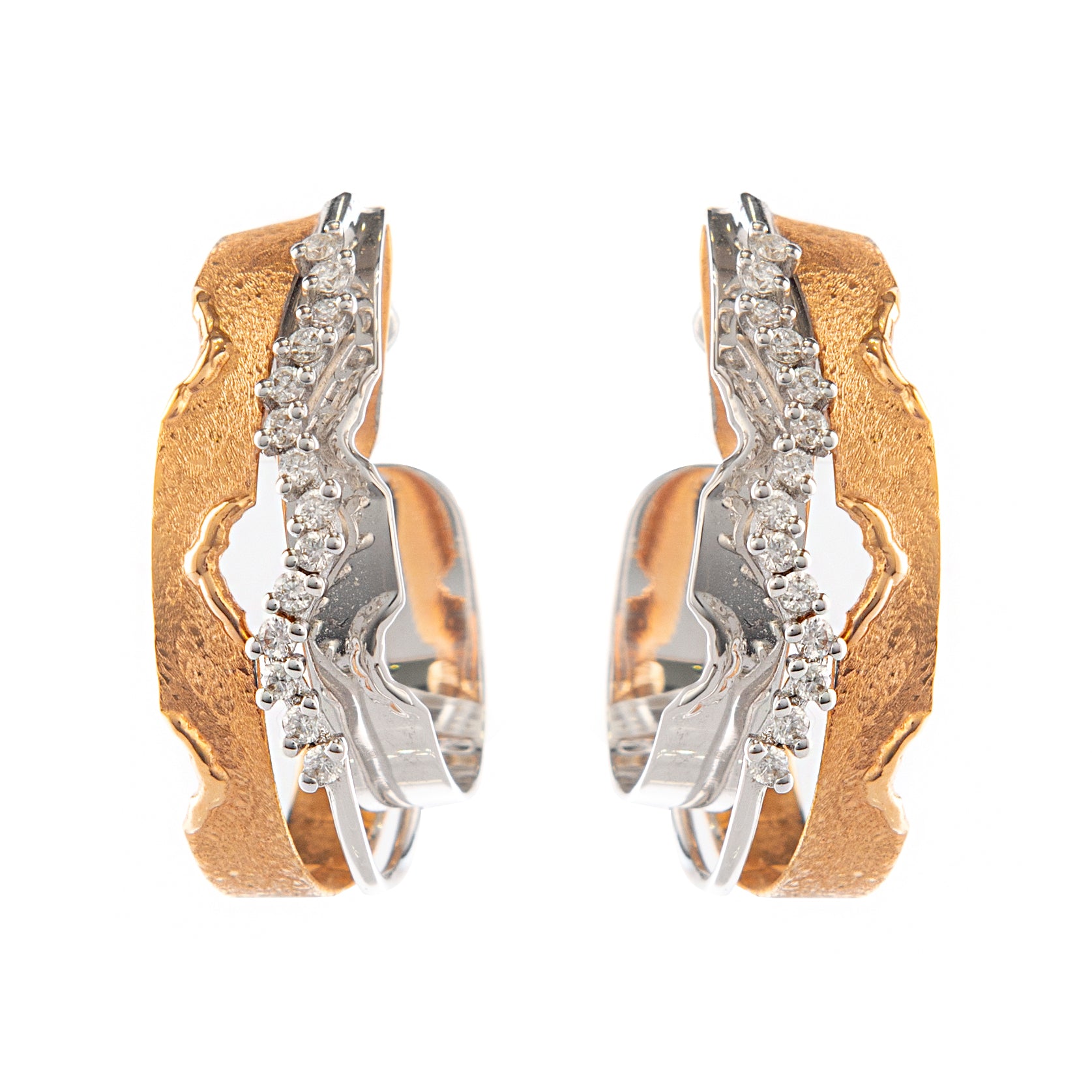 Orecchini oro rosa satinato e oro bianco lucido, gioielli di lusso artigianali, orecchini con diamanti F color VS, alta gioielleria italiana, Collezione Conte Creative gioielli esclusivi, orecchini moderni in oro 18 kt.