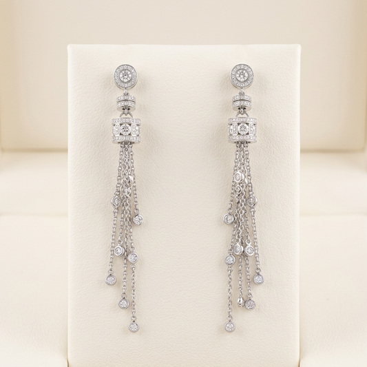 Orecchini pendenti Damiani in oro 18 kt con diamanti 0,83 ct H VS