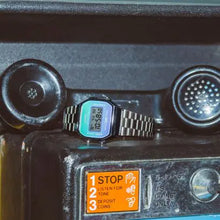 Carica l&#39;immagine nel visualizzatore di Gallery, Casio Iconic A168WER-2AEF - Gioielleria Conte
