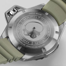 Carica l&#39;immagine nel visualizzatore di Gallery, KHAKI NAVY FROGMAN AUTO Carica automatica | 46mm | H77825331 - Gioielleria Conte
